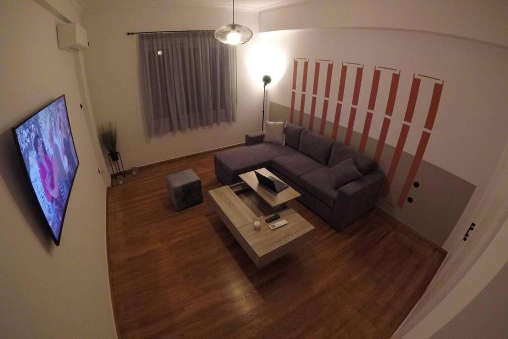 Acropolis View Huge Apartment - Centrally Located Атина Екстериор снимка