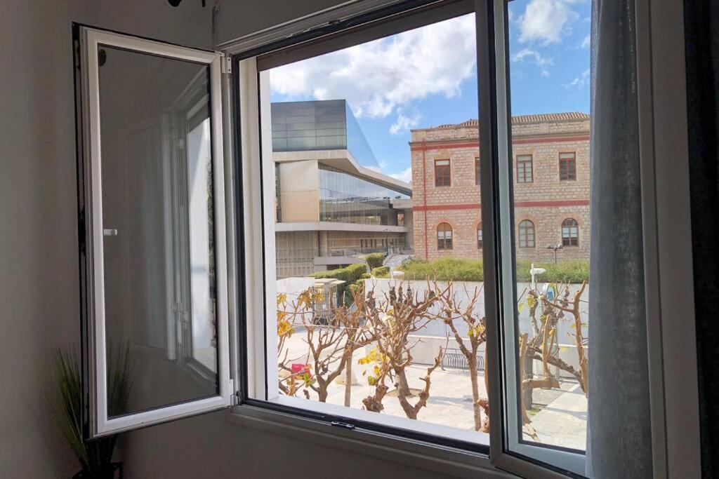 Acropolis View Huge Apartment - Centrally Located Атина Екстериор снимка